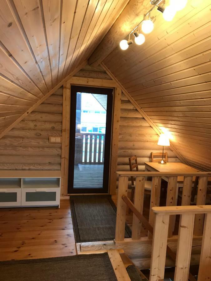Wellness Huette Am Zwenkauer Bei Leipzig Holiday home Zwenkau